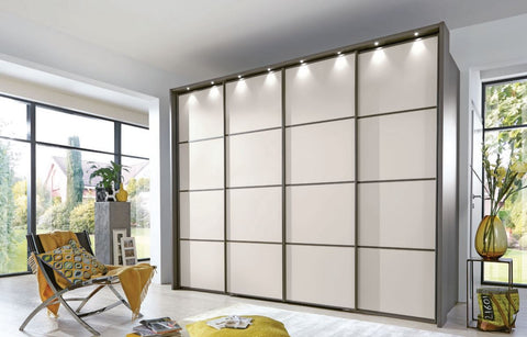 Kleiderschrank Multiplus