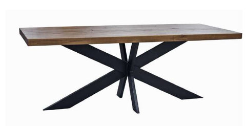 Spider Tisch aus Wildeiche Massiv
