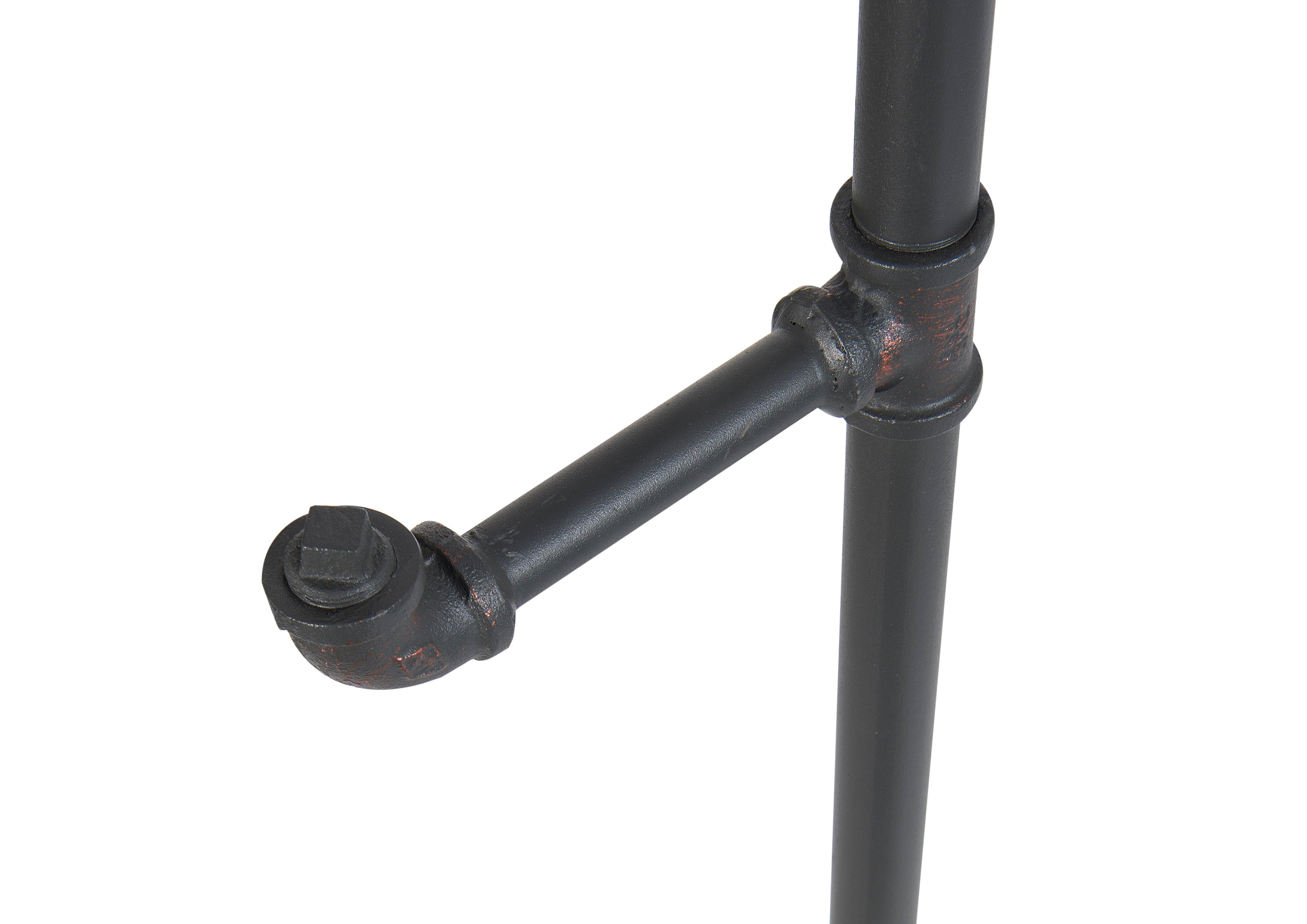 Pipe Kleiderständer