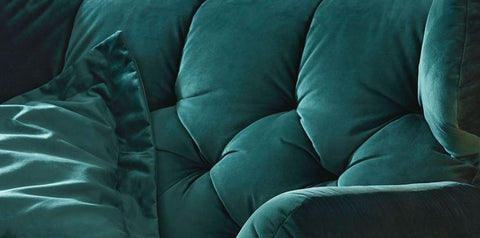 Langseat Modell Seventy im Bezug Velvet Smaragd