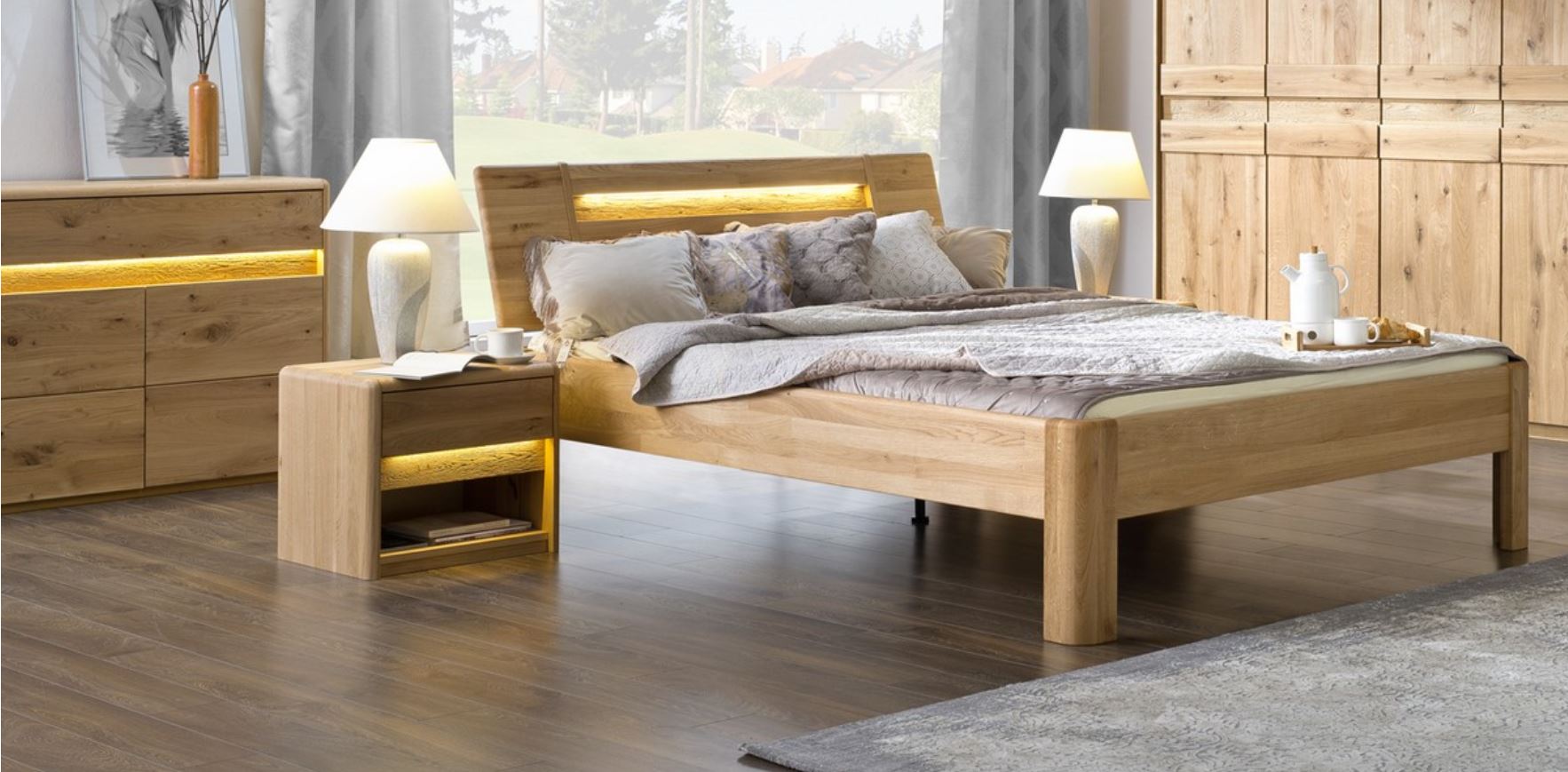Modernes Designerbett Saint-Luise in Wildeiche mit extravagantem Kopfteil