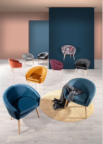 Delia Sessel Blau