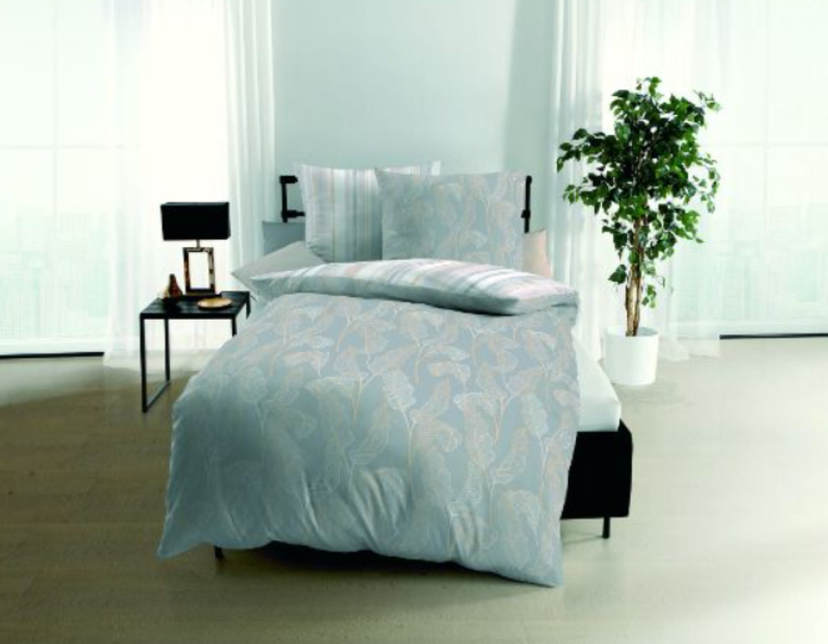 Timna Kiesel— Satinbettwäsche Set 160x210 + 65x100cm
