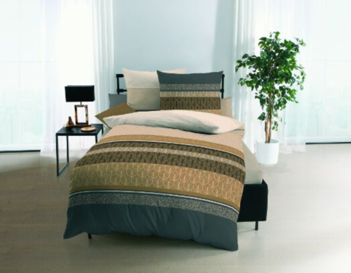 Valda Gold — Satinbettwäsche Set 160x210 + 65x100cm