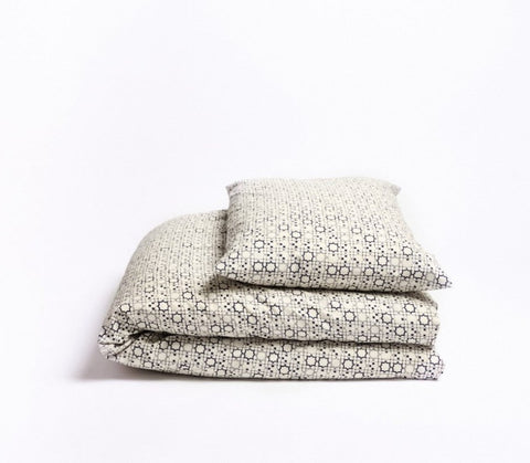 100% Bio-BW Perkal — Marrakech ecru/midnight blue