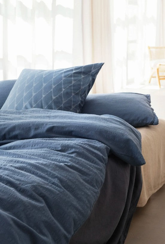 Organic Seersucker Bed Linen Kemeri