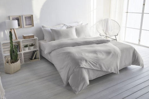 Linge de lit uni en satin
