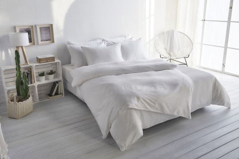 Linge de lit uni en satin