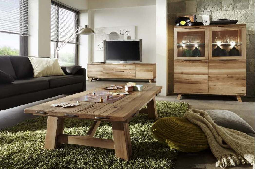 Chateau Highboard